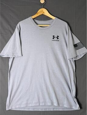 Under Armour Freedom T‑Shirt XXL Gray Short Sleeve Flag Graphic Loose Fit
